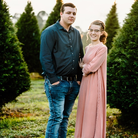 Meet your Posher, Jayden - Picture 3 of 7